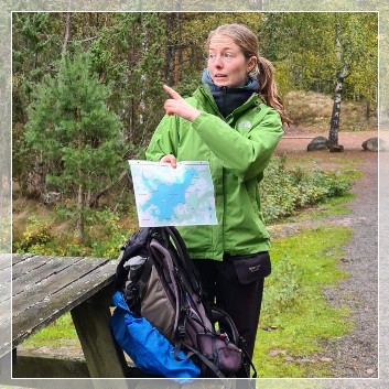Guide Stefanie at lake Nävsjön